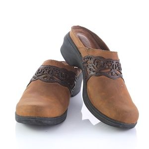 Ariat Brown Leather Accent Band Mules Slip On